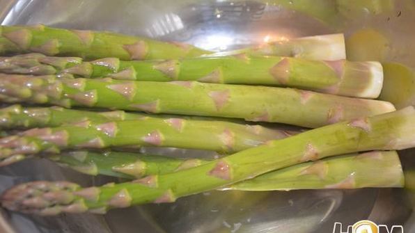 семга со спаржей