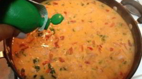 тушеные креветки