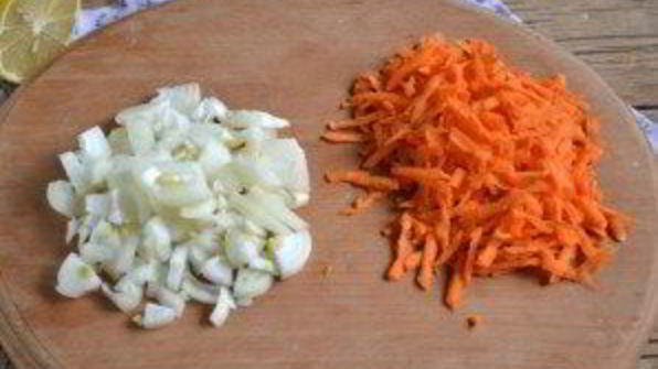 запеченная скумбрия в фольге с морковью