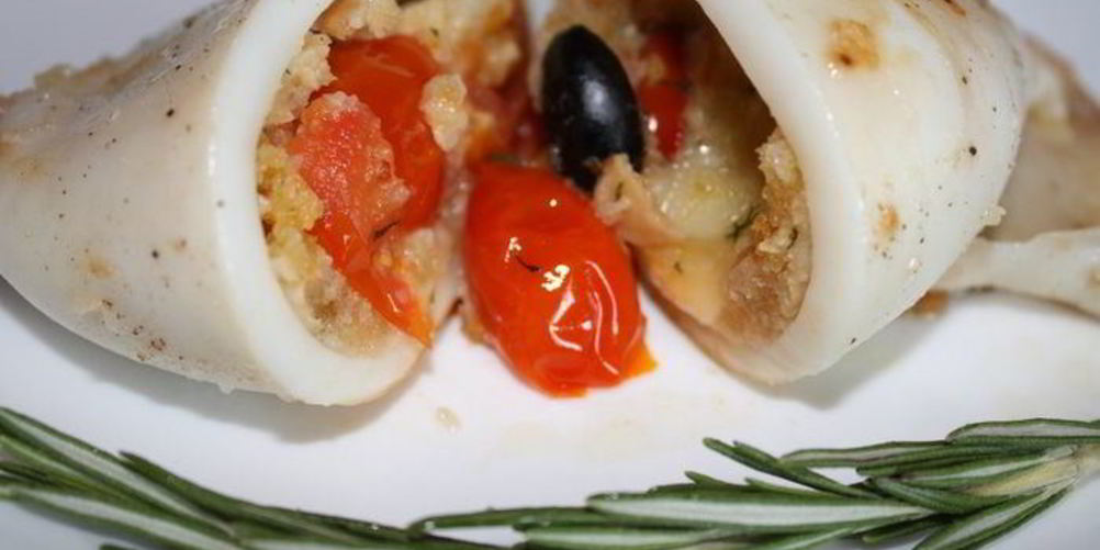 Рецепт жареных фаршированных кальмаров