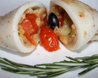 Жареные фаршированные кальмары