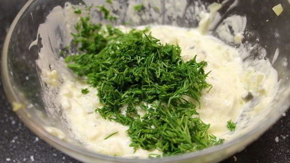 жареные креветки с соусом