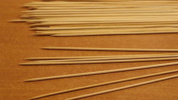 шашлычки из креветок с кунжутом