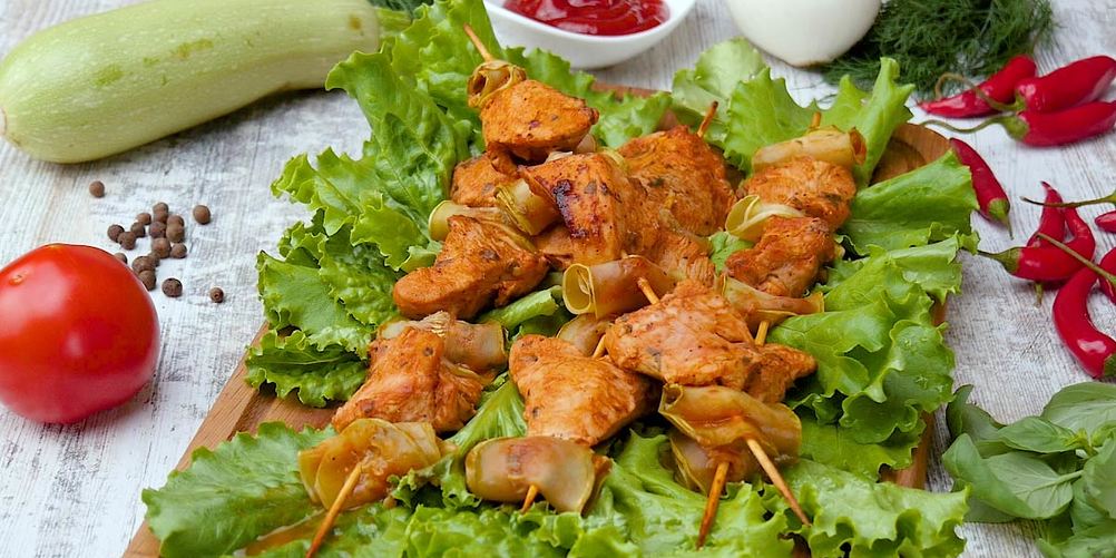 Рецепт шашлыка из индейки с кабачком