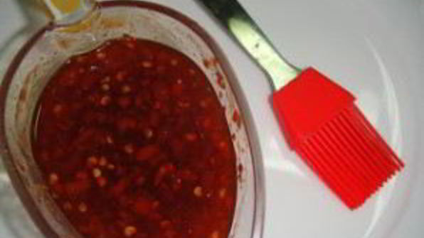 шашлык из креветок на шпажках