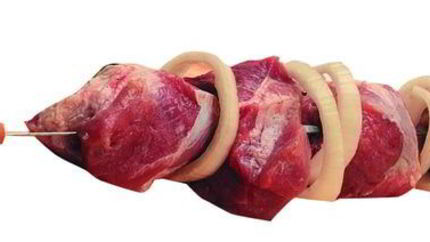 Шашлык из свиной корейки на косточке в кефирном маринаде