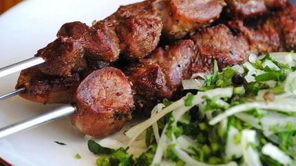 Шашлык в духовке в рукаве