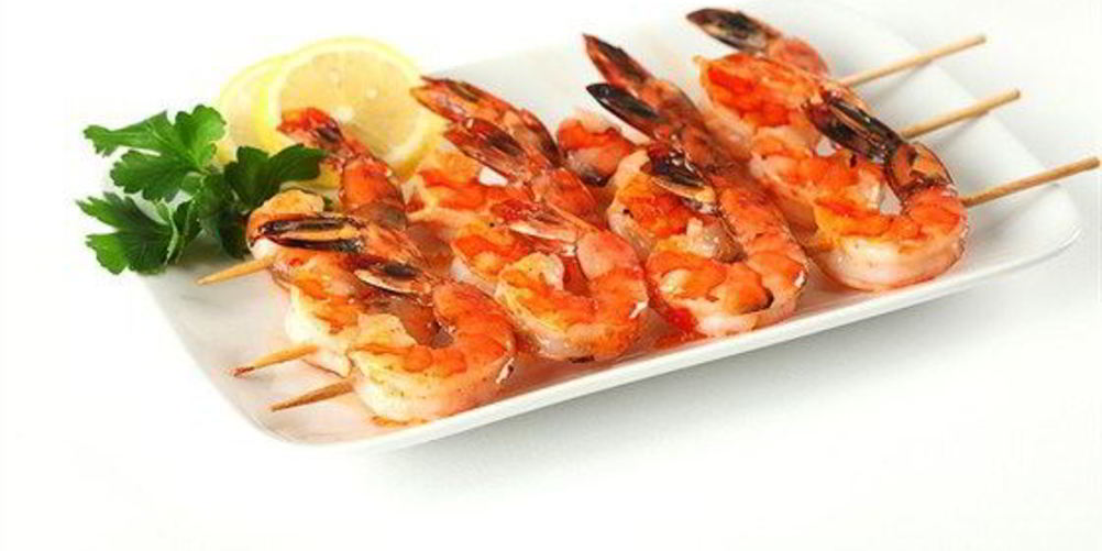 Рецепт шашлыков из креветок, лимонов и лаврового листа