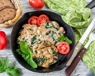 Рубленые куриные шницели со шпинатом