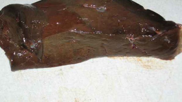 шницели куриные и печень с салатом