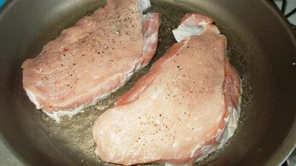 запеченный свиной шницель