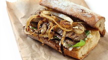 Говяжьи стейки в багете