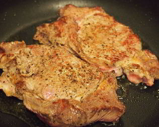 Правильный говяжий стейк