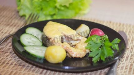 Стейк из горбуши в духовке