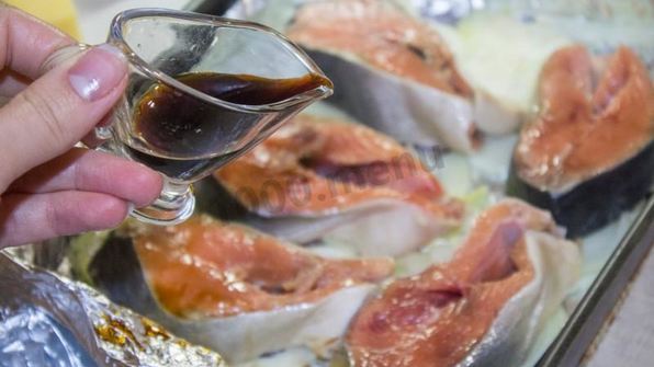 стейк из горбуши в духовке