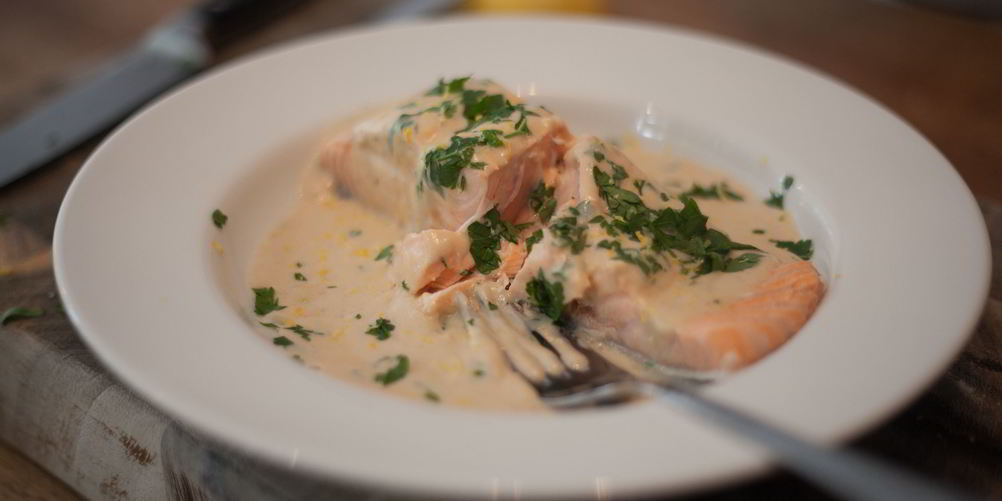 Рецепт стейка из семги в сливочном соусе