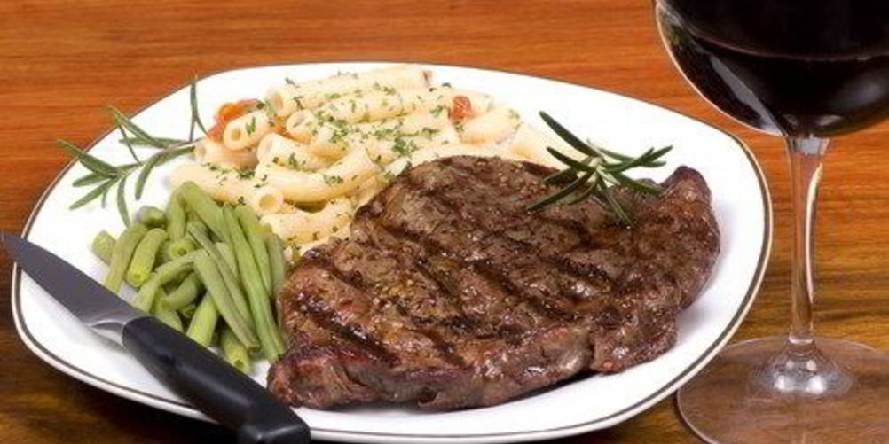 Рецепт тибона стейки с ароматном маринаде из кинзы и чеснока