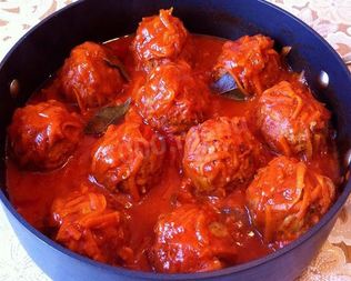 Мясные тефтели с рисом с подливкой