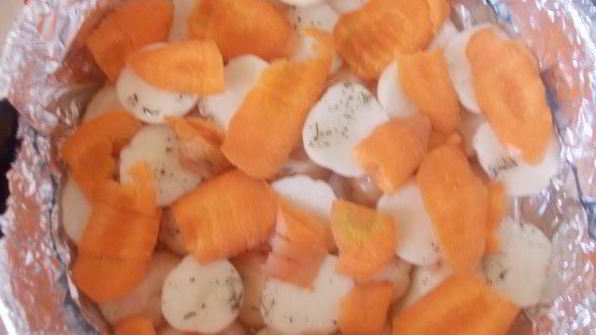 печеные овощи с мясными тефтелями