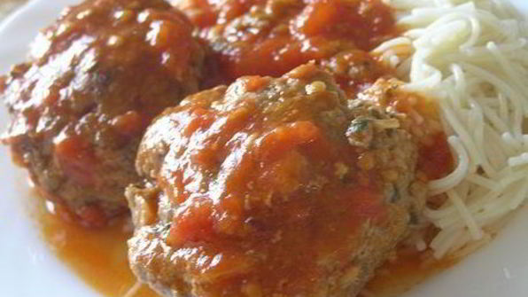 тефтели по-гречески с запеченными овощами