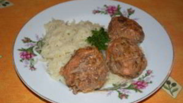 тефтели под соусом