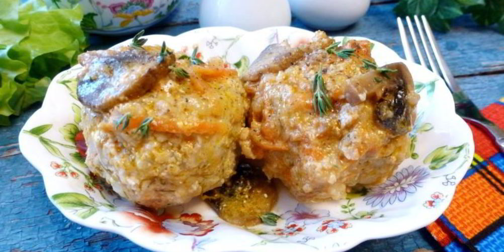 Рецепт тефтелей с грибной подливой