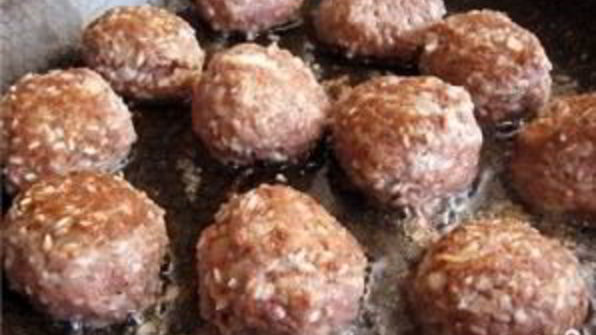 тефтели с картошкой