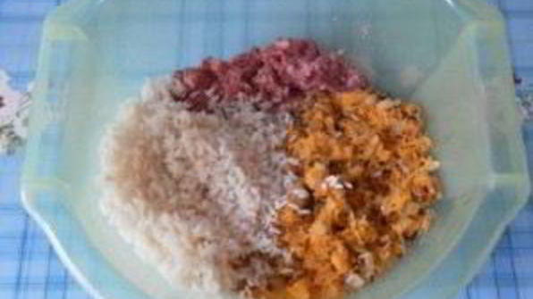 тефтели с рисом в соусе