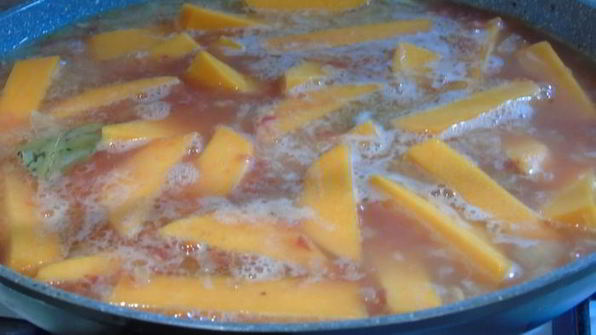 тефтели в соусе с тыквой