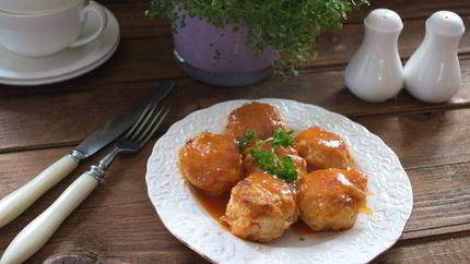 Тефтели в томатном соусе со сметаной