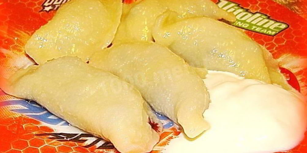 Рецепт вареников с черникой из теста на кефире