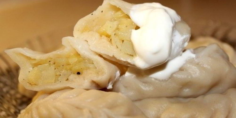 Рецепт вареников с сырой картошкой