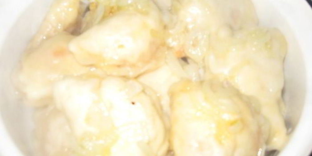 Рецепт вареников с тушеной капустой в томате