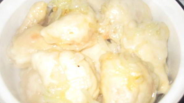 вареники с тушеной капустой в томате