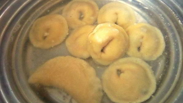 вареники с творогом и черешней