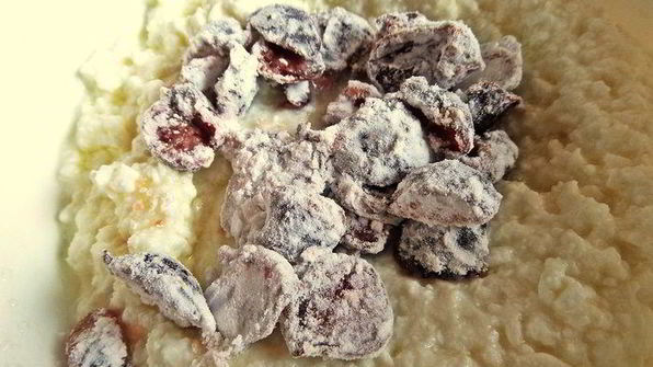 вареники с творогом и черешней