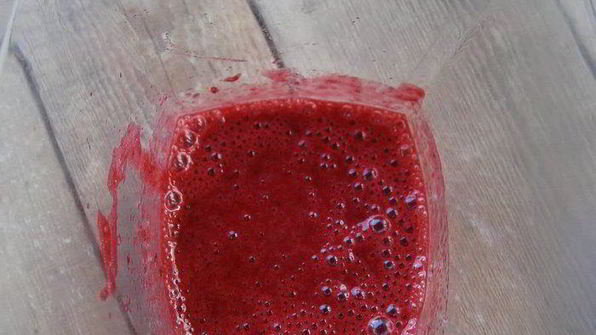 вареники с вишней и ягодным соусом