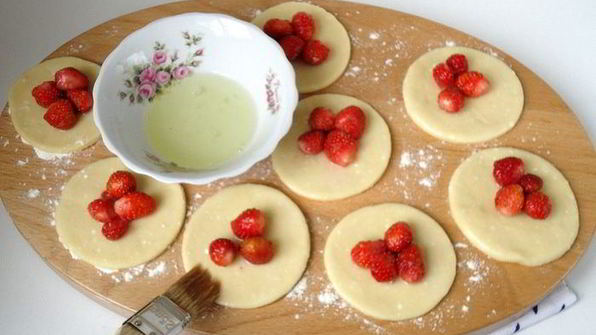 вареники творожные с ванильно-тимьяновым соусом