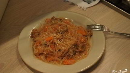 Японская лапша со свининой