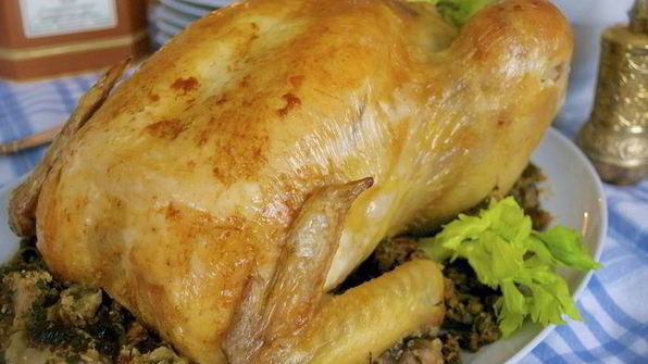 жаркое из фаршированной курицы