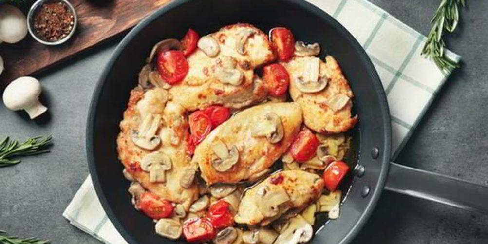 Рецепт жаркого из курицы с шампиньонами