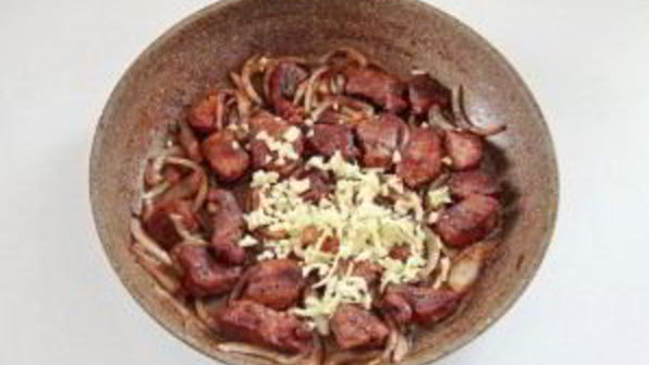 жаркое из свинины и зеленой фасоли