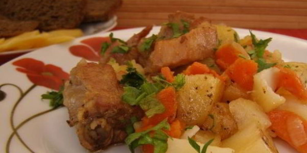 Рецепт жаркого со свиными ребрышками