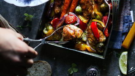 Жаркое в горшочках с курицей