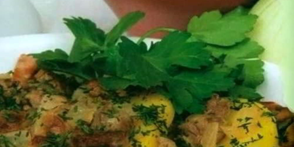 Рецепт жаркого в горшочках с мясом