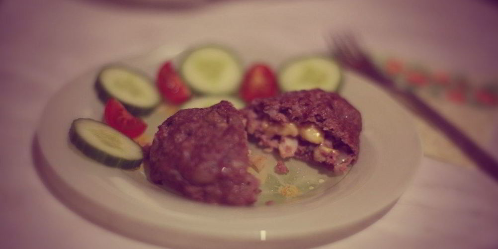 Рецепт ароматных зраз с белыми грибами и сыром