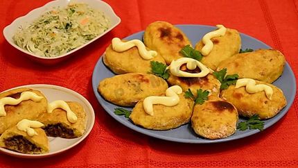 Картофельные зразы с фаршем в духовке