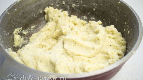 картофельные зразы с грибами и сыром