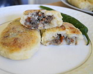 Картофельные зразы с острой мясной начинкой