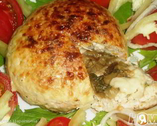 Куриные зразы с баклажанами и сыром
